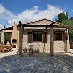 Lou Pei Magnifique Vue Piscine Chauffee 10x5m 5 Ch 5sdb Les Issambres