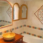 Villa Lou Pei Magnifique Vue Piscine Chauffee 10x5m 5 Ch 5sdb