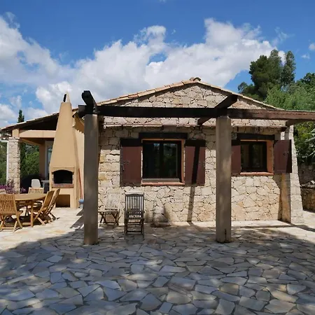 Lou Pei Magnifique Vue Piscine Chauffee 10x5m 5 Ch 5sdb לס איסאמברה