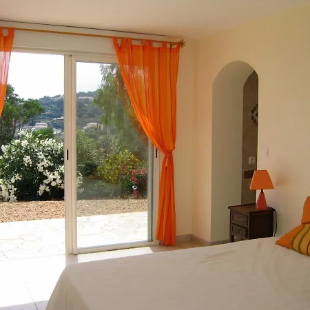 Villa Lou Pei Magnifique Vue Piscine Chauffee 10x5m 5 Ch 5sdb