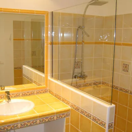 וילה Lou Pei Magnifique Vue Piscine Chauffee 10x5m 5 Ch 5sdb לס איסאמברה