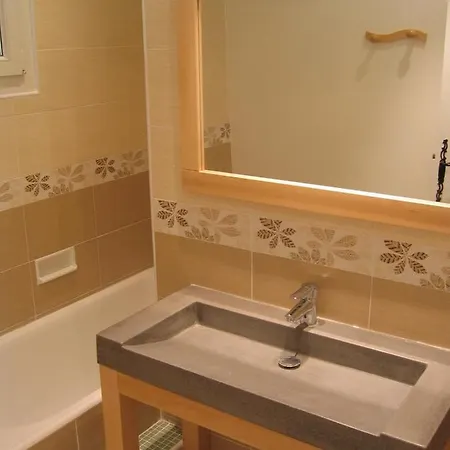 Lou Pei Magnifique Vue Piscine Chauffee 10x5m 5 Ch 5sdb Les Issambres