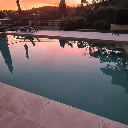 Lou Pei Magnifique Vue Piscine Chauffee 10x5m 5 Ch 5sdb Villa *